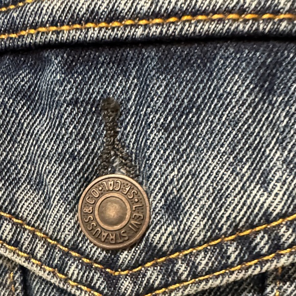 Levi's Dark Wash Blue Denim Jacket - Picture 3 of 4